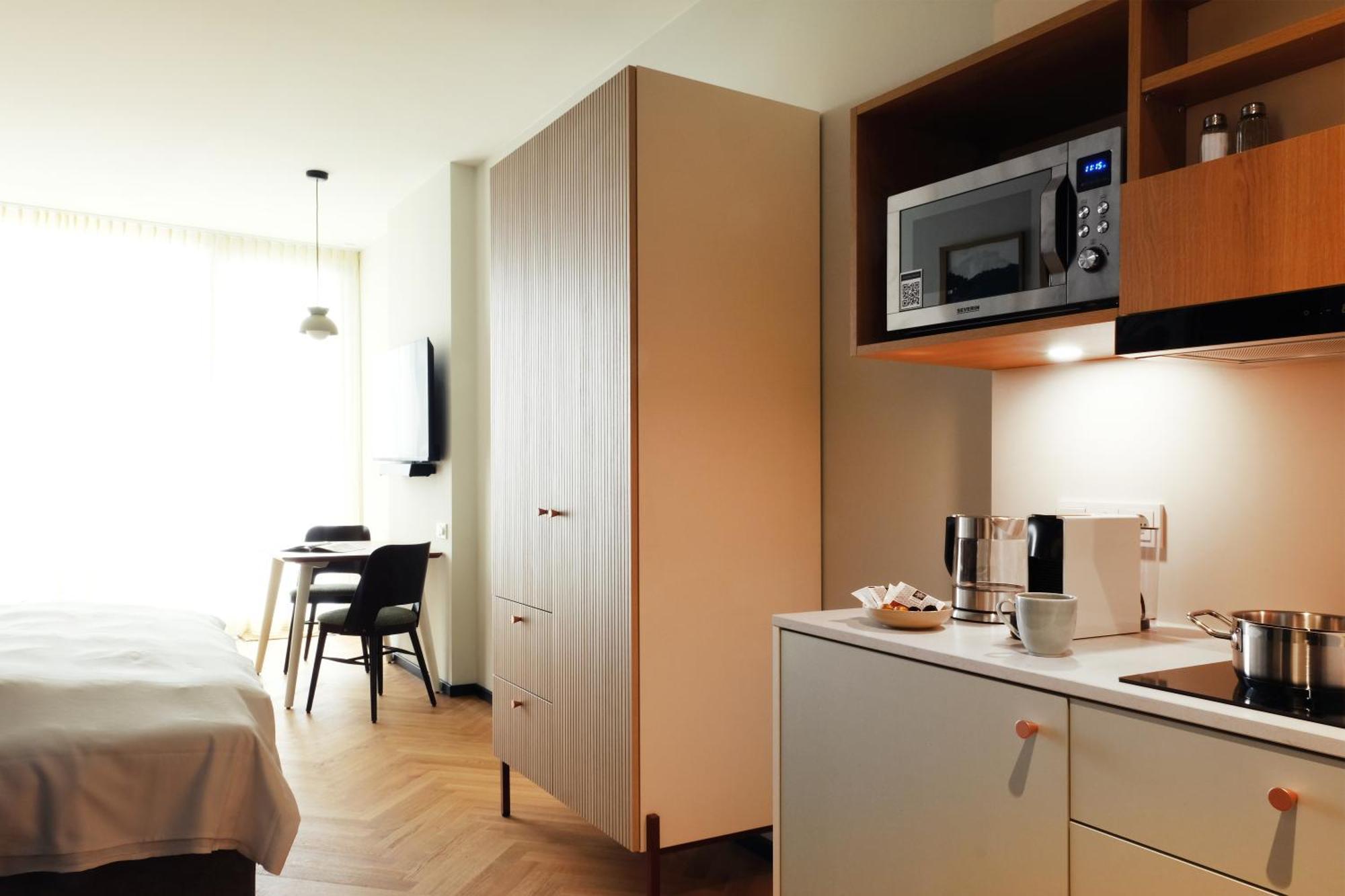 Hood House Kassel - Volldigitales Serviced Apartment Екстер'єр фото